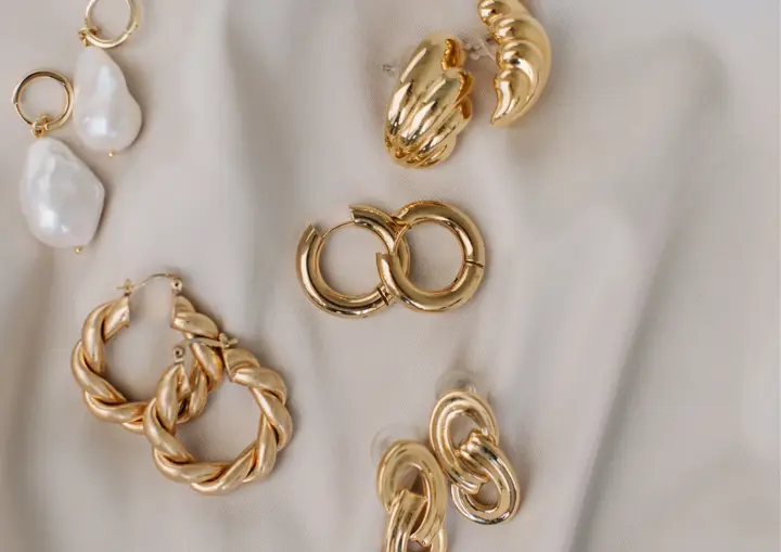 Jewelry & Accessories